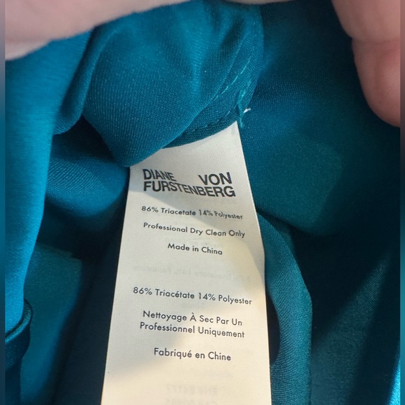 Diane Von Furstenburg Avianna Shirred Teal satin Maxi Dress -size 2 - Picture 4 of 5